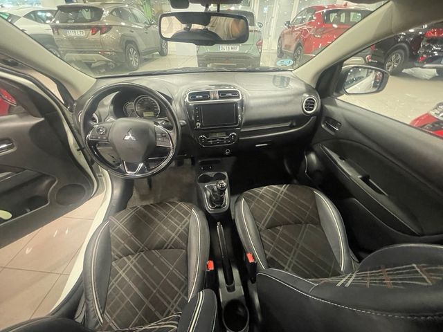 Mitsubishi Space Star 2023