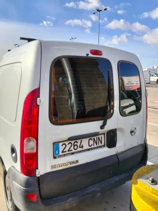 Nissan Kubistar 2003