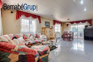 Chalet en venta en Font Verda en Granollers