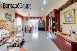 Chalet en venta en Font Verda en Granollers