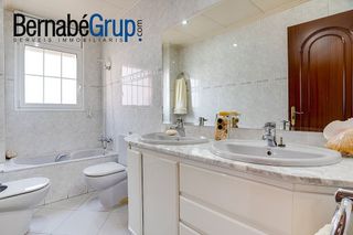 Chalet en venta en Font Verda en Granollers