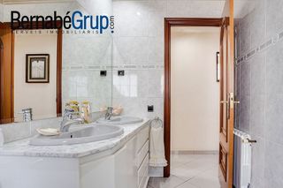 Chalet en venta en Font Verda en Granollers