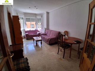 Piso en venta en Franciscanos en Albacete