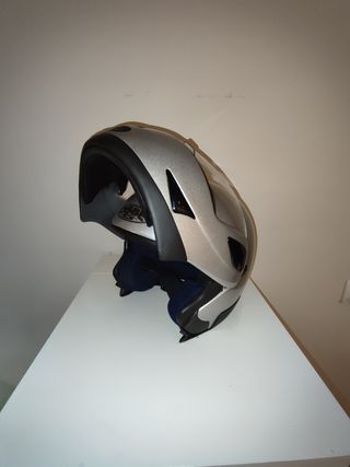 Casco de moto modular