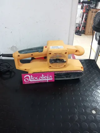 Lijadora de banda Bruksbo BS810XP.
