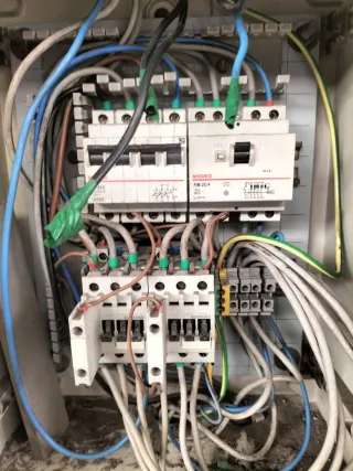 Electricidad 24 horas