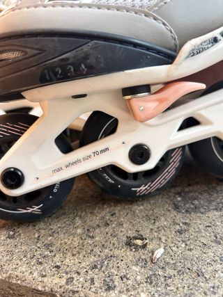 Pattini Oxelo bambina 29/32 + Protezioni