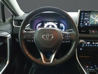 Toyota Rav4 2.5l 220H Advance