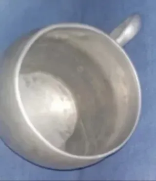 Olla vintage de aluminio