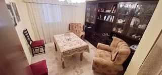 Casa adosada en venta en Torredonjimeno