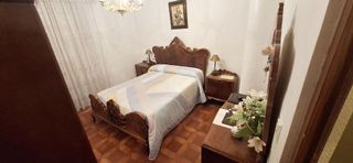 Casa adosada en venta en Torredonjimeno