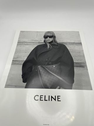 Revista W Korea BTS V Septiembre 2025