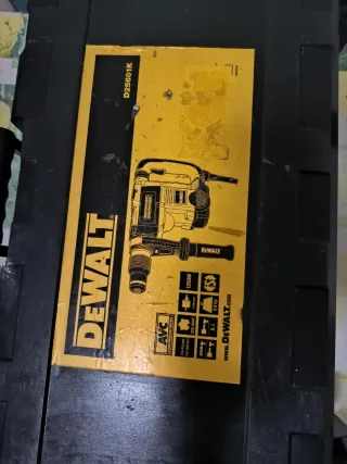 Taladro Percutor Dewalt D25601K 1250W
