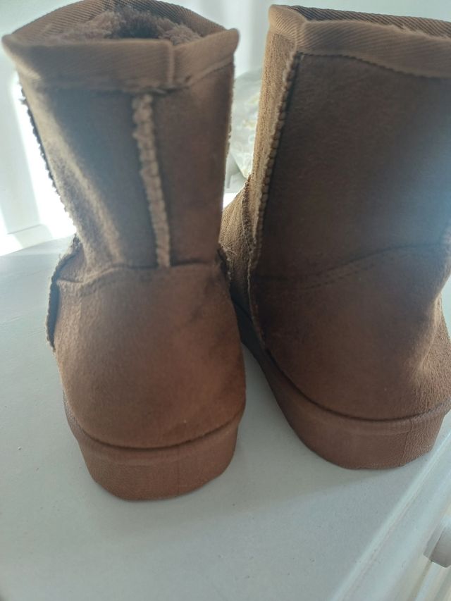 Botas estilo zapatillas mujer marrones