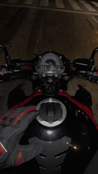 Kawasaki Z900 2019 Roja y negra