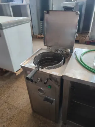 FREIDORA EN BASE AL AGUA 12 L
