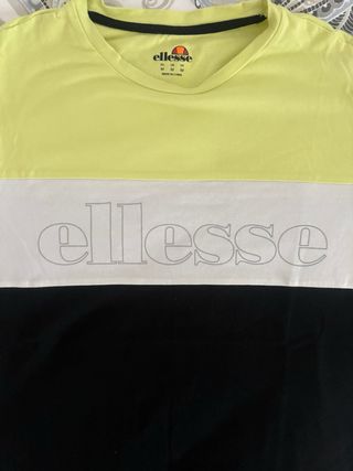 Camiseta Ellesse Negra y Amarilla