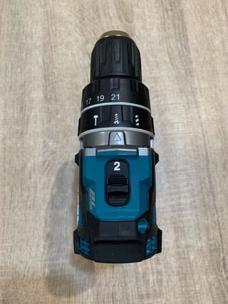 Taladro Makita XGT 40V Max HP002G 
