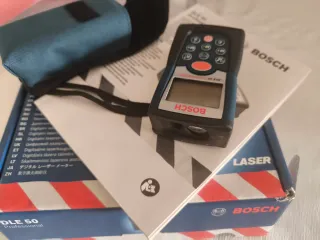 Metro láser Bosch DLE 50 Professional