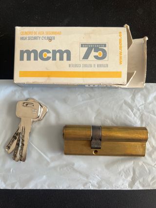 Cilindro seguridad MCM + 3 llaves