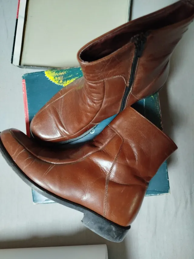 Botas de caballero marrones