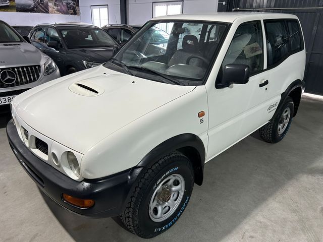 Nissan Terrano II 1999