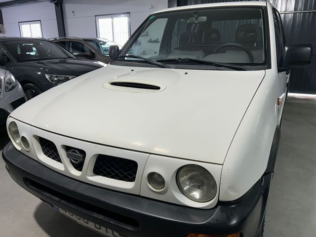 Nissan Terrano II 1999