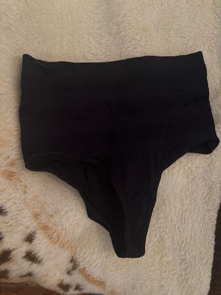 Faja Tanga Moldeadora Negro Talla Única