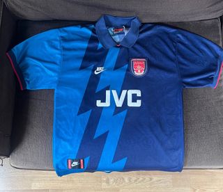 Camiseta Arsenal 95/96 Nike JVC de segunda mano por 100 EUR en