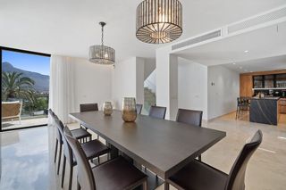 Chalet en alquiler en Los Naranjos - Las Brisas en Marbella