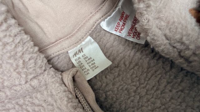 Conjunto bebé pelele y mono polar H&M