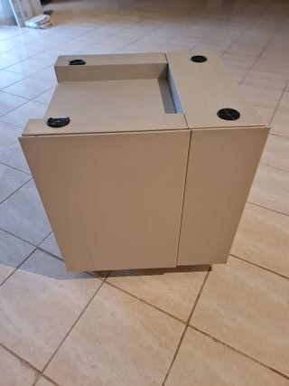 Mesa auxiliar metálica oficina beige