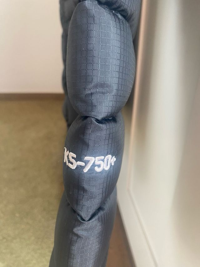 Chaqueta Karrimor Negra con Capucha URGE VENDER