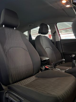 SEAT LEON Style 2014 83.000km Etiqueta C