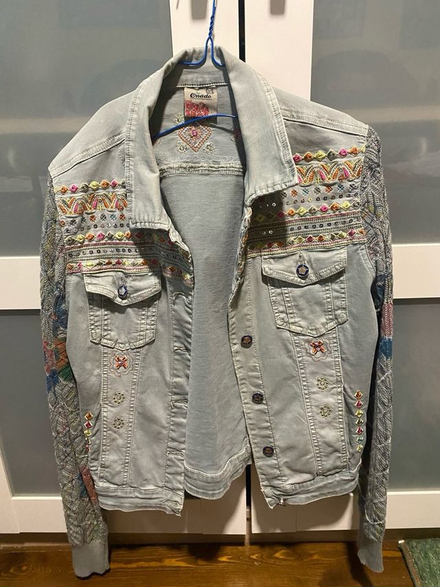 Chaqueta vaquera bordada Criada Talla L