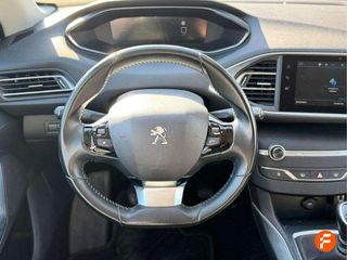 Peugeot 308 5p Allure Pack PureTech 130 S&S