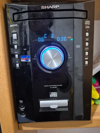 Minicadena Sharp XL-UR2180 Negra