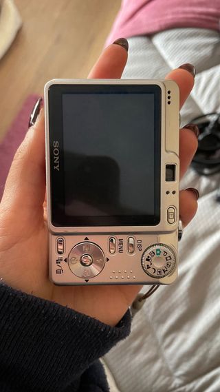 Cámara Sony Cyber-shot 7.2 MP