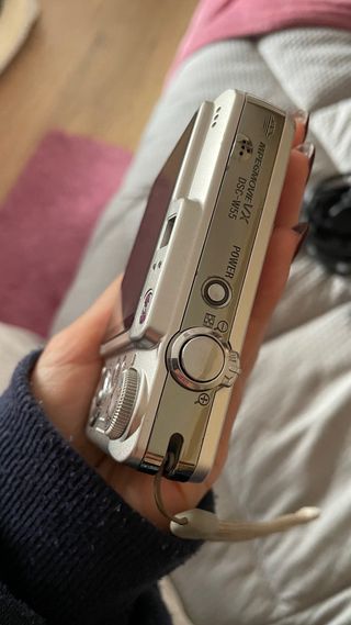 Cámara Sony Cyber-shot 7.2 MP