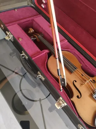 Violín Antiguo 4/4 con Estuche Original