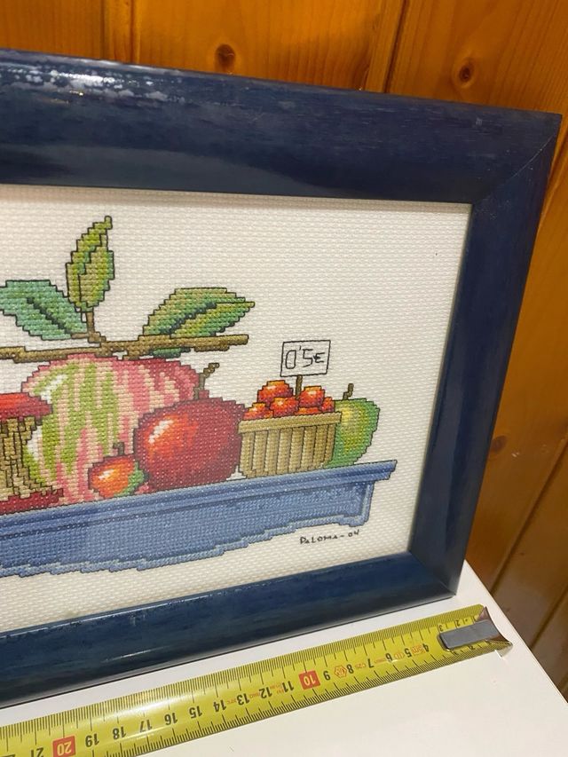 Cuadro punto de cruz manzanas