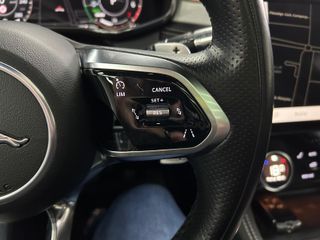 Jaguar F-Pace 2021