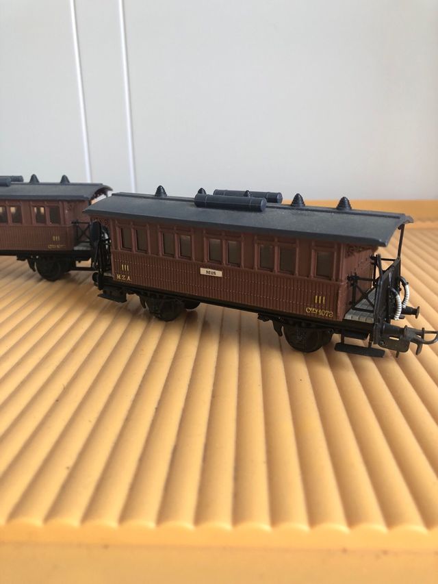 Maqueta Tren Electrotren HO Vagón Equipaje Pasajer
