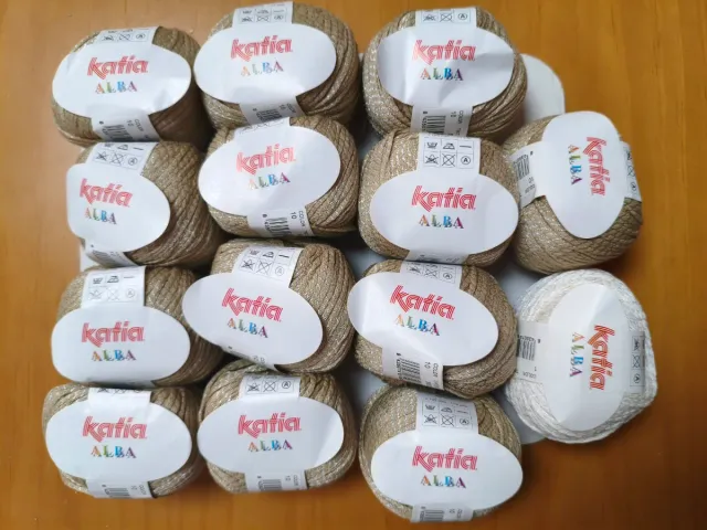 14 ovillos Katia Alba