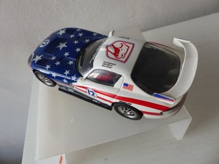 Scalextric Dodge Viper Fly USA 12