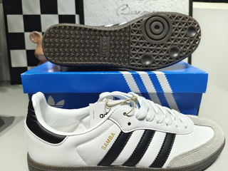 Adidas Ori݉ginals Sa݉mba OG Bla݉nco talla39