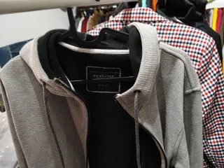 Chaqueta Quiksilver Gris y Negra