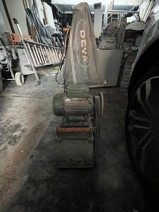 Máquina acuchilladora de parquet Goya