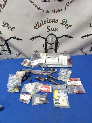 Lote piezas recambio Beta Derbi