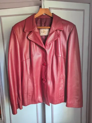 Chaqueta de cuero ovino mujer roja